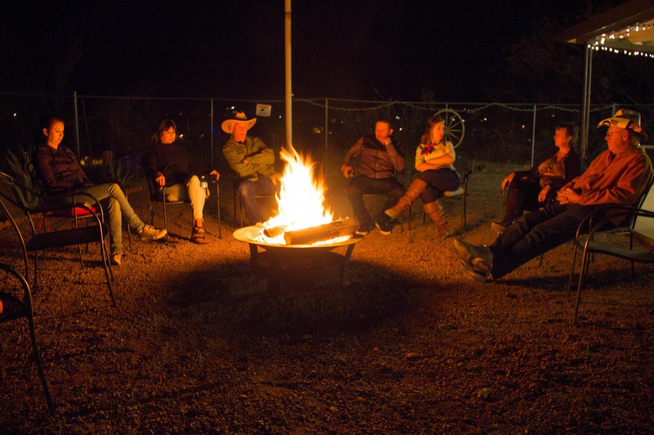 Stagecoach Suites Wickenburg Bagian luar foto