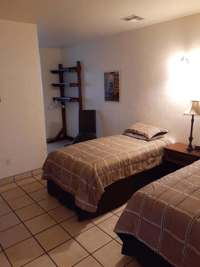 Stagecoach Suites Wickenburg Bagian luar foto